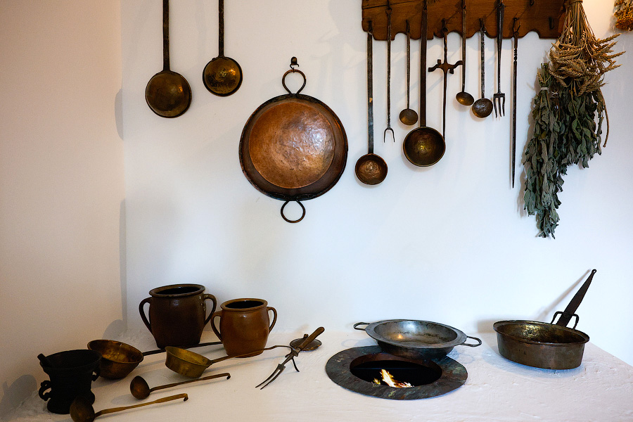 Музей чистого разума: Кафедральный собор открыл экспозицию в «домике Канта» в Веселовке (фото)