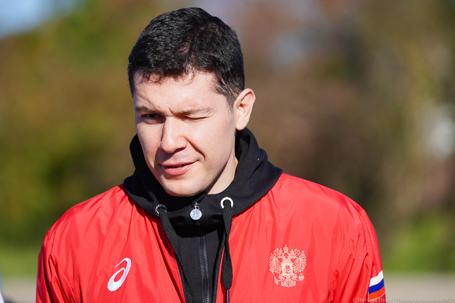 «Делился своим скромным рейтингом»: Алиханов пояснил, почему отдал свой мандат в Госдуме