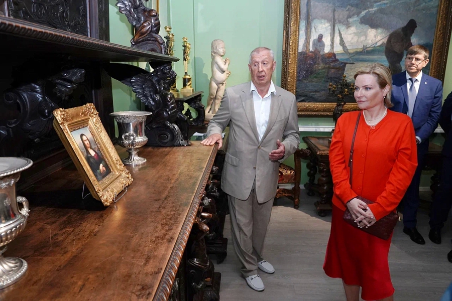 В бывшем Доме актёра открылся музей бизнес-партнёра Олега Шкиля (фото)