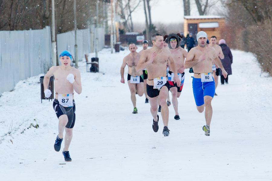 Зимние приключения Амбермена: экстрим-триатлон в Зеленоградске (фото)