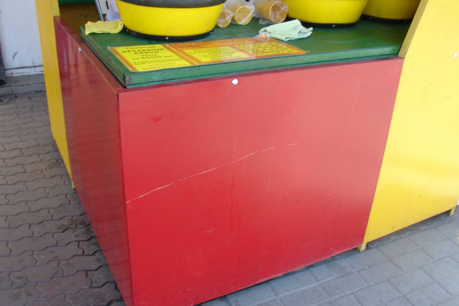 Машина пронеслась в шаге от людей: очевидцы об аварии на 9 Апреля