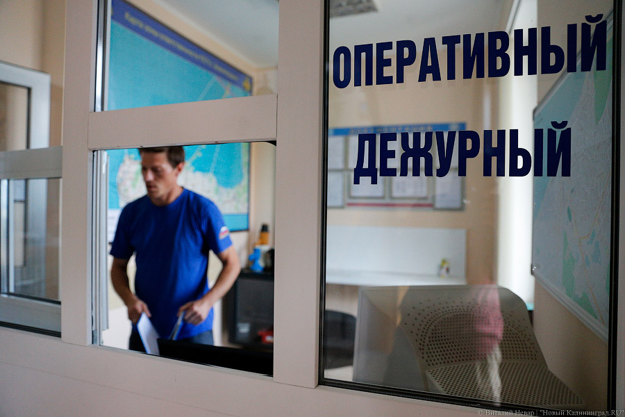 Спаси себя сам: кто отвечает за безопасность людей на пляже в Зеленоградске