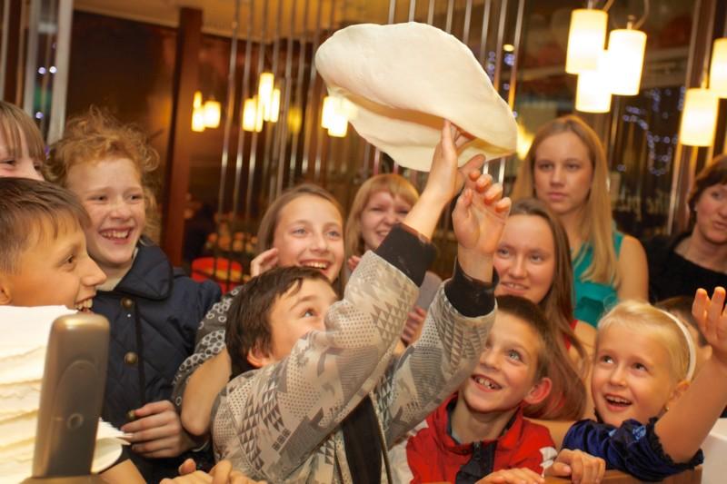 Торжественное открытие новой пиццерии «Дон Ченто» на Красной!