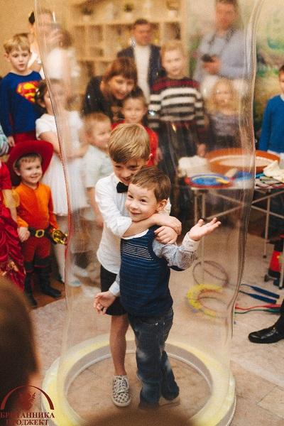 Волшебное шоу мыльных пузырей — праздник для взрослых и детей!