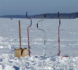 Двух рыбаков сняли со льда в Калининградском заливе