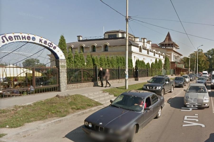 В Калининграде ради велодорожки на ул. Черняховского ликвидируют парковку