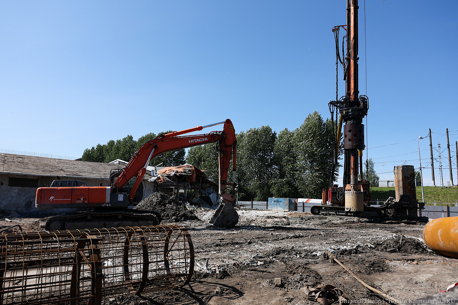 В Калининграде сносят здания ради строительства дублера двухъярусного моста (фото)