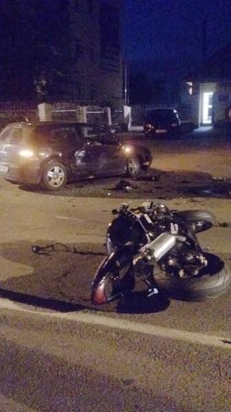 В Калининграде машина сбила мотоциклиста, вытолкнутого на встречку (+фото)