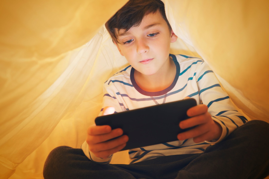 «МегаФон»: дети предпочитают разговорам по телефону просмотры видео