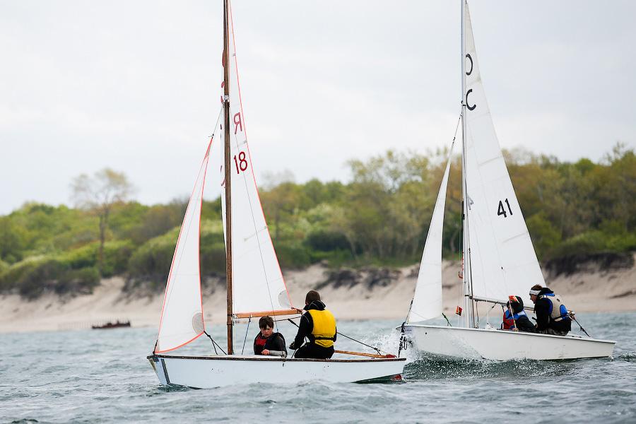 Паруса памяти: фоторепортаж с регаты, посвященной Дню Победы