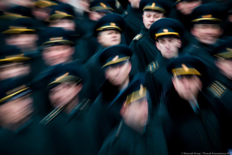 Марш, марш левой: в Калининграде прошла репетиция Парада Победы