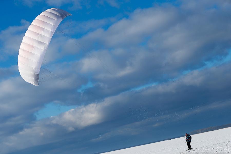 В погоне за ветром: как прошел зимний чемпионат по парусным видам спорта