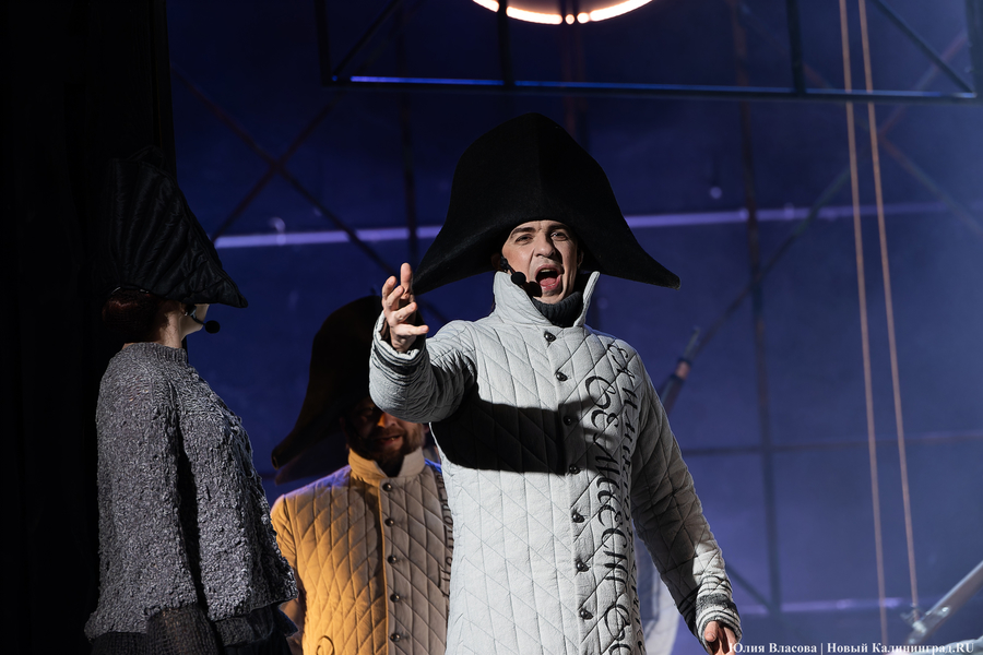 Два мира, две правды: в Музыкальном театре поставили мюзикл «Капитанская дочка» (фото)