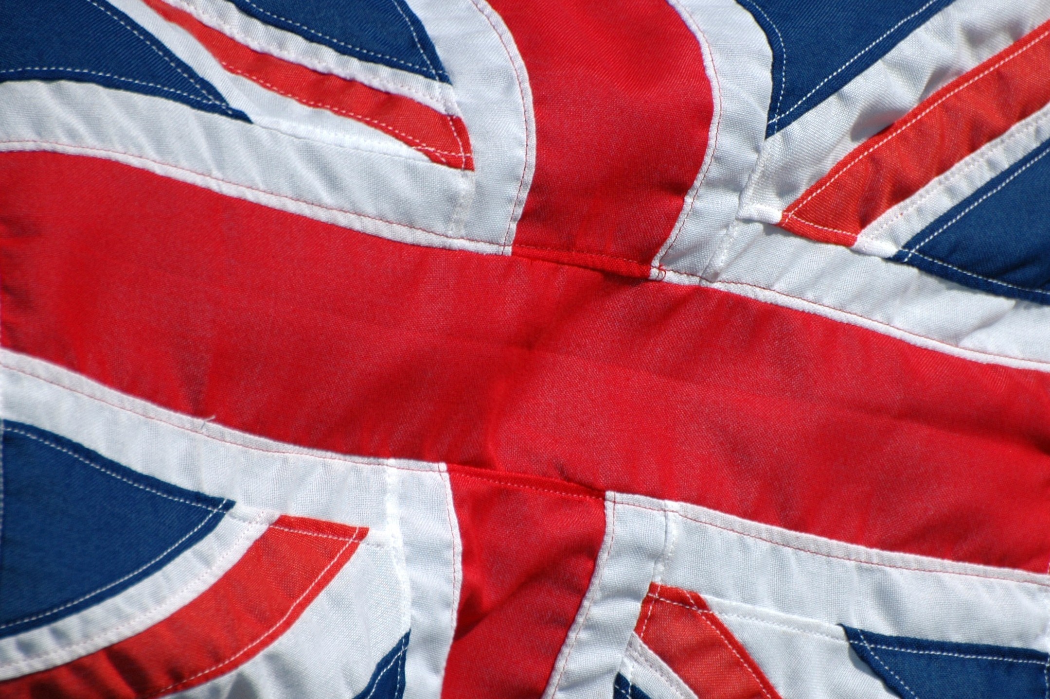 В Великобритании заявили о намерении снять с России некоторые торговые санкции