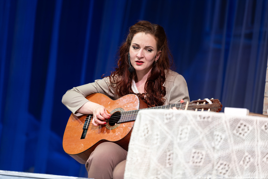 Воспевая любовь: в музтеатре прошел генеральный прогон мюзикла «Девчата» (фото)