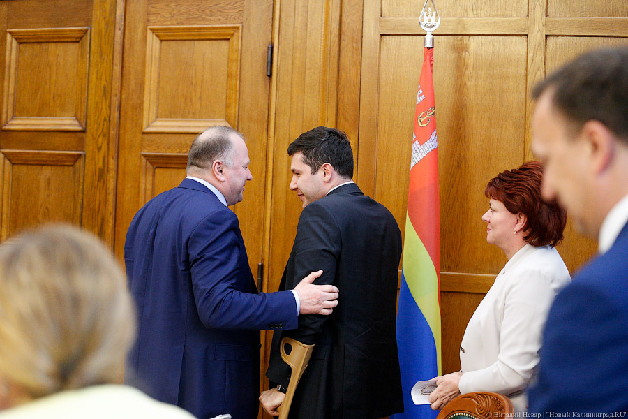 В день начала выборной кампании Цуканов обещал Алиханову 250 млн от Путина