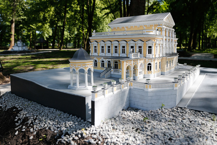 «Я тебе построю Кижи»: в Калининграде открылся парк мини-шедевров архитектуры