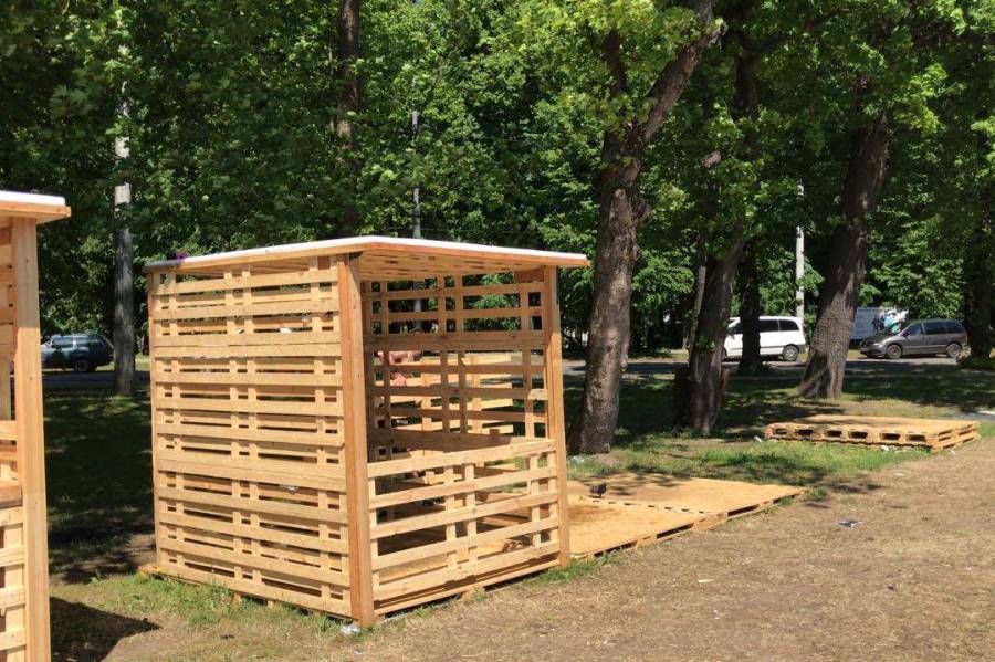 «Стрелка» о мусоре на Верхнем озере: в пятницу будет генеральная уборка