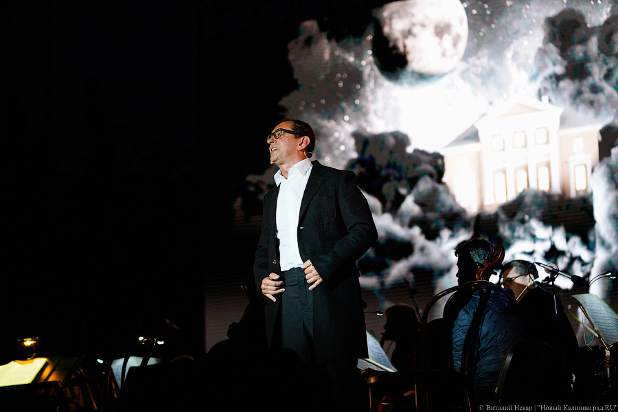 Опера с Хабенским: на острове Канта открылся фестиваль «Территория мира» (фото)