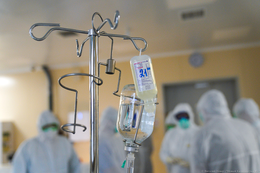 «Коронавирусный» визит: в Калининграде с проверкой побывал глава Минздрава