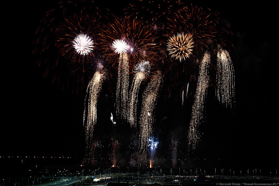 Прежние проблемы на новом месте: в Калининграде начался чемпионат фейерверков