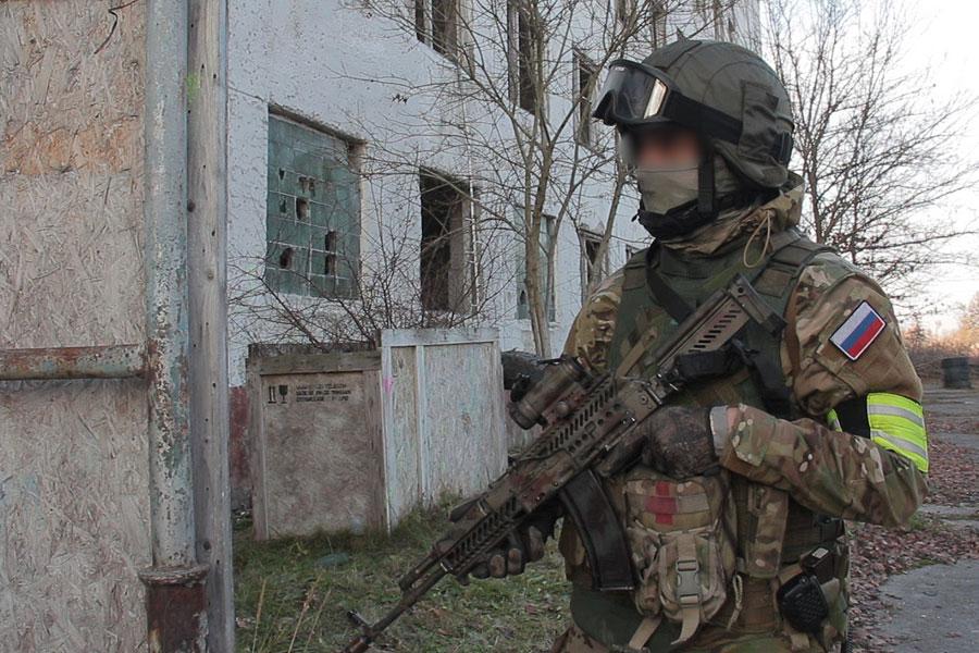 С БТР и вертолётом: масштабные антитеррористические учения в Калининграде