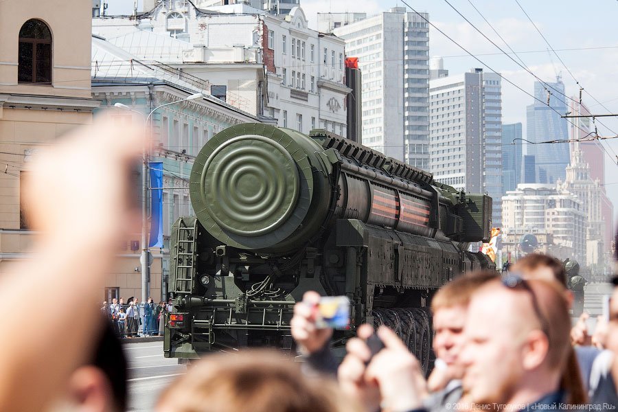 Мчатся самолеты ниже облаков: репетиция Парада Победы в Москве (фото)