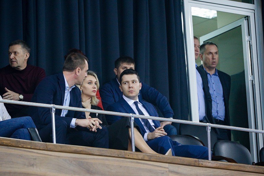 «Локомотив» снова проиграл в Лиге чемпионов. Но лишь по итогам пяти партий (фото)