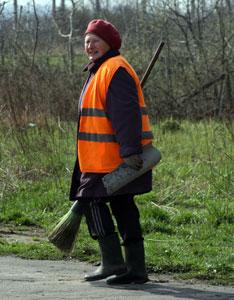 Из-за долгов УК в Янтарном жителям придется самим убирать улицы