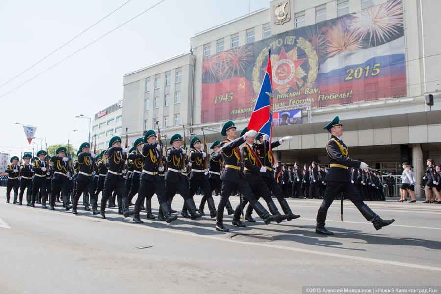 Ярмарка тщеславия: эпицентр парада Победы в Калининграде (фото)