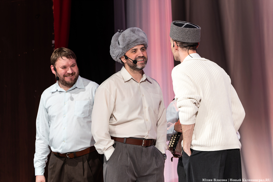 Воспевая любовь: в музтеатре прошел генеральный прогон мюзикла «Девчата» (фото)