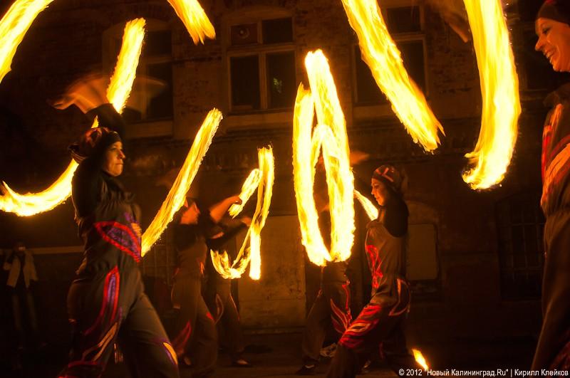 «Чтение на ночь»: фоторепортаж с первой «Библионочи»