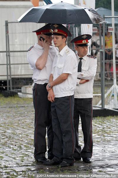 «Дважды дождливый»: фоторепортаж с гала-концерта к 757-летию Калининграда