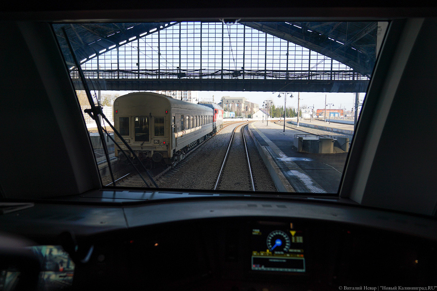 Пробный полет на «Ласточке»: КЖД представила первую женщину-машиниста