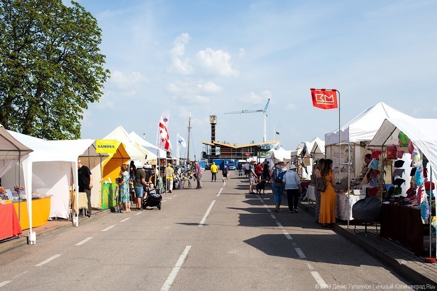 Съесть рыбца, а не собаку: почему мы любим деревенские праздники в Ниде