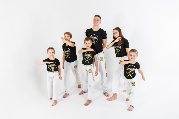 Приглашаем детей и подростков на занятия боевым искусством капоэйра