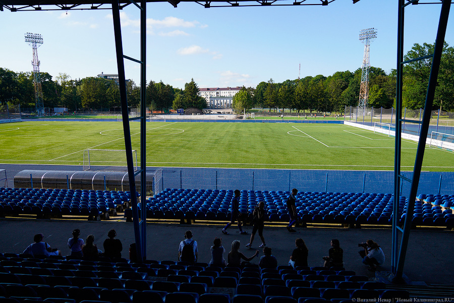 Футуролог Пётр и машина времени: «Фестивальная дирекция» представила спектакль-прогулку 