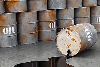 В Правдинском районе двое мужчин пытались украсть несколько тонн нефти