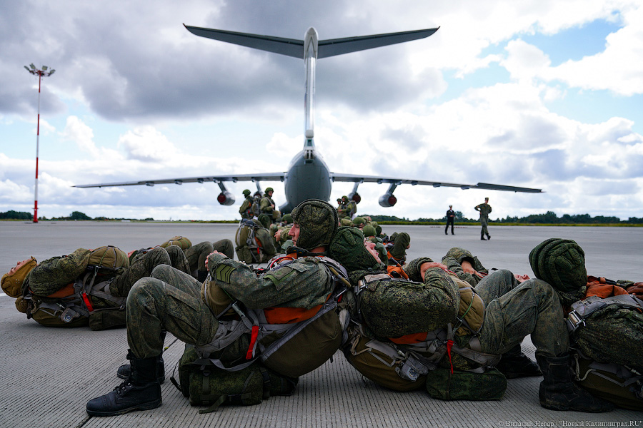 Псковский десант в Калининградской области: в России продолжаются учения «Запад-2021» (фото)