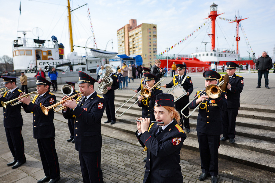 Селедка под сакурой: как прошел самый известный в России калининградский праздник (фото)