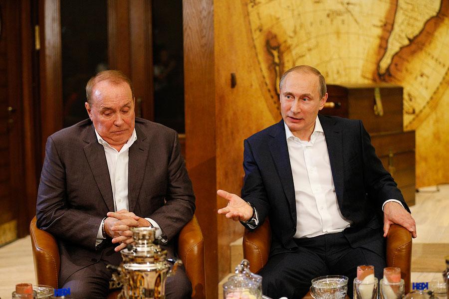 Зритель номер один: Путин в Театре эстрады (фото)