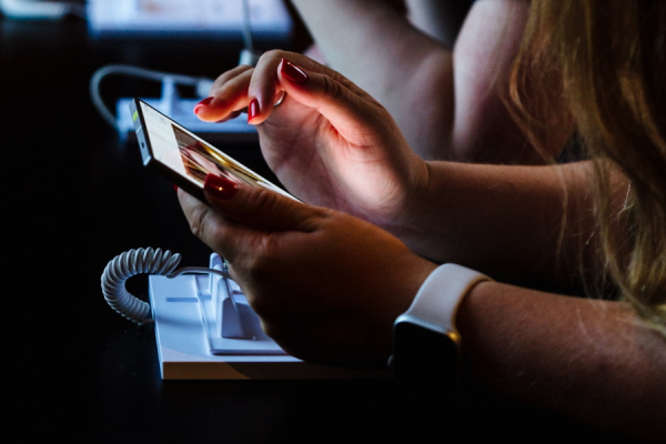 «Билайн» открыл предзаказ на новую линейку складных смартфонов Samsung Galaxy