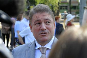 Пиаром Бооса займется бывшая подчиненная Наздратенко