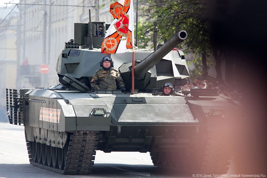 Мчатся самолеты ниже облаков: репетиция Парада Победы в Москве (фото)