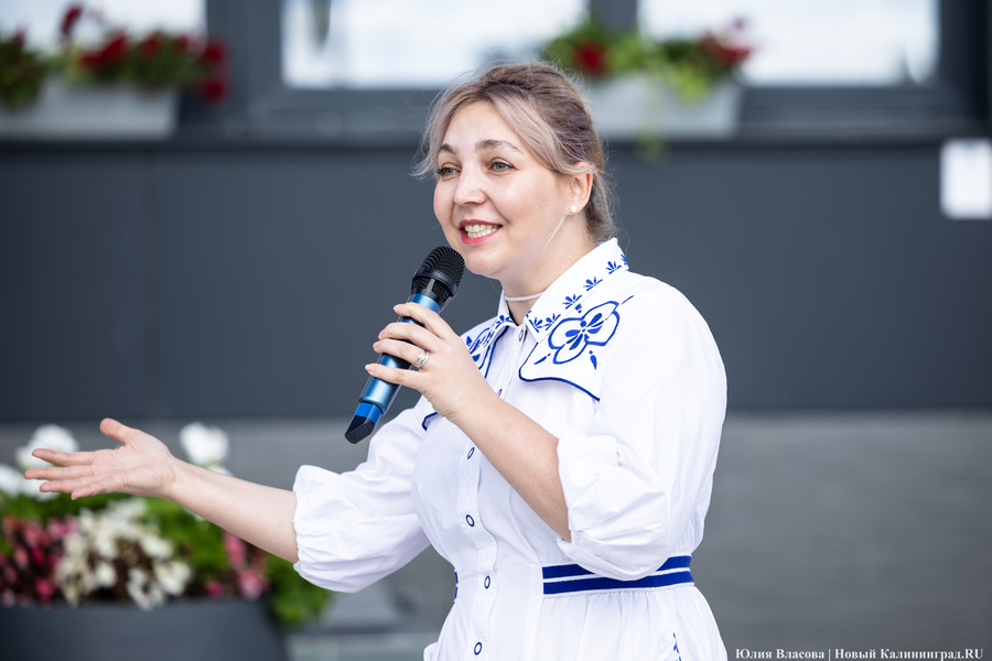 «День без рюкзака»: в новой школе на Благовещенской прозвенел Первый звонок