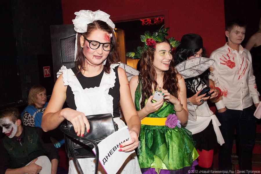 «Живее всех святых»: фоторепортаж с Хэллоуина на «Вагонке»
