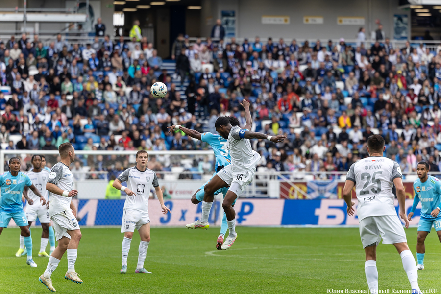 Ничья и второе место в РПЛ: как «Балтика» и «Зенит» сыграли в Калининграде (фото)