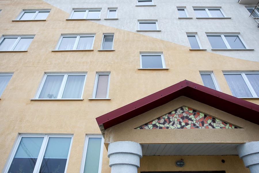 «Я уже ничего не боюсь»: жильцы спорного дома на ул. Товарной ждут окончания следствия
