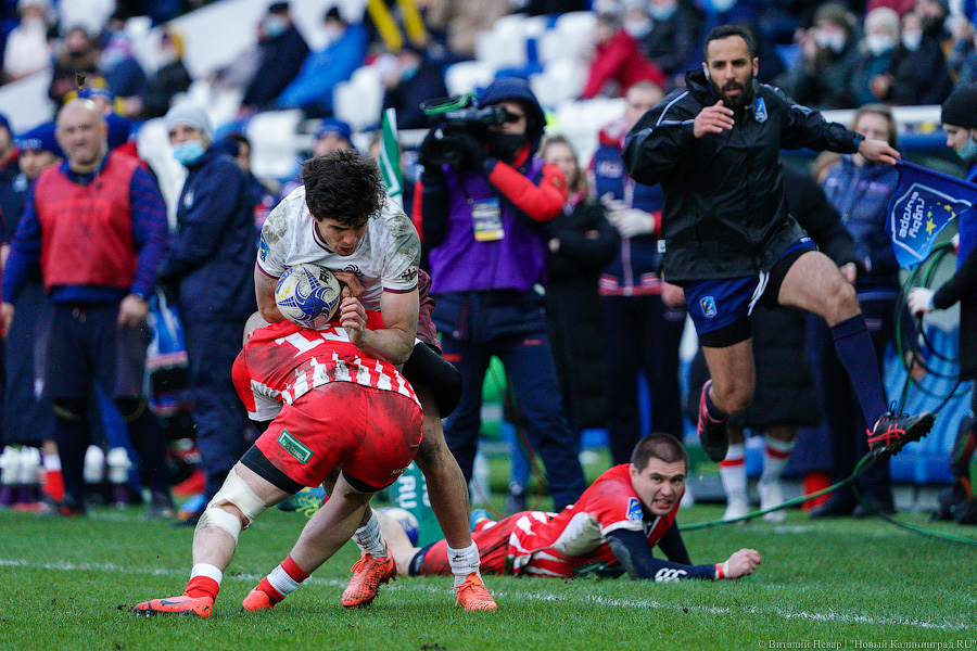 На стадионе «Калининград» снова сыграли в регби. Вот как Россия проиграла Грузии
