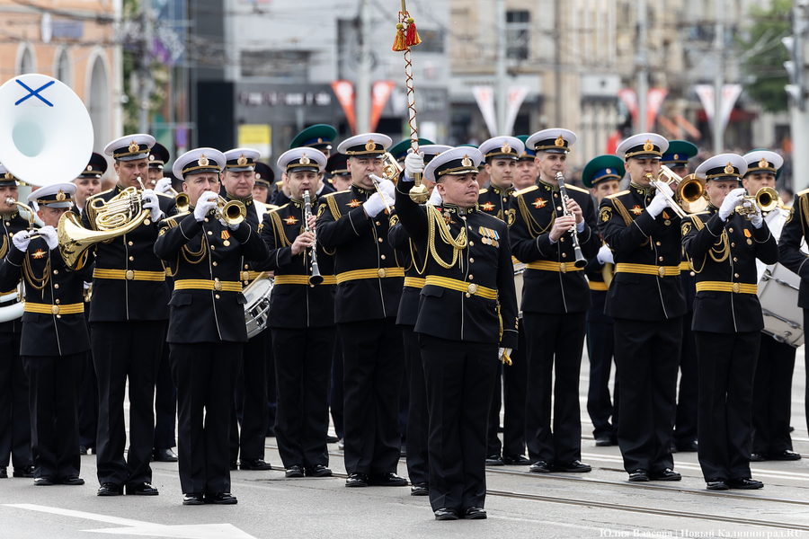 Как проходил Парад Победы в Калининграде (фото)
